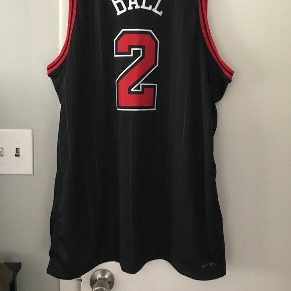 NEW Nike Swingman Statement Edition Lonzo Ball Chicago Bulls Jersey Size 2XL 56 - Picture 6 of 7